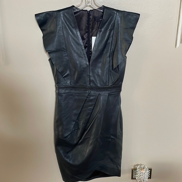 UTERQUE sheep LEATHER flutter mini dress faux wrap deep V neck zip back black S - Picture 2 of 16